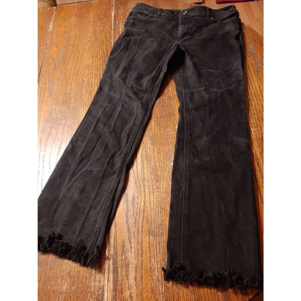 Size .5 Regular Chicos So Slimming Black Faded Look Raw Hem Denim Jeans